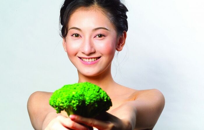 Japanse meisjes onderscheiden zich door een slank figuur als gevolg van een dieet
